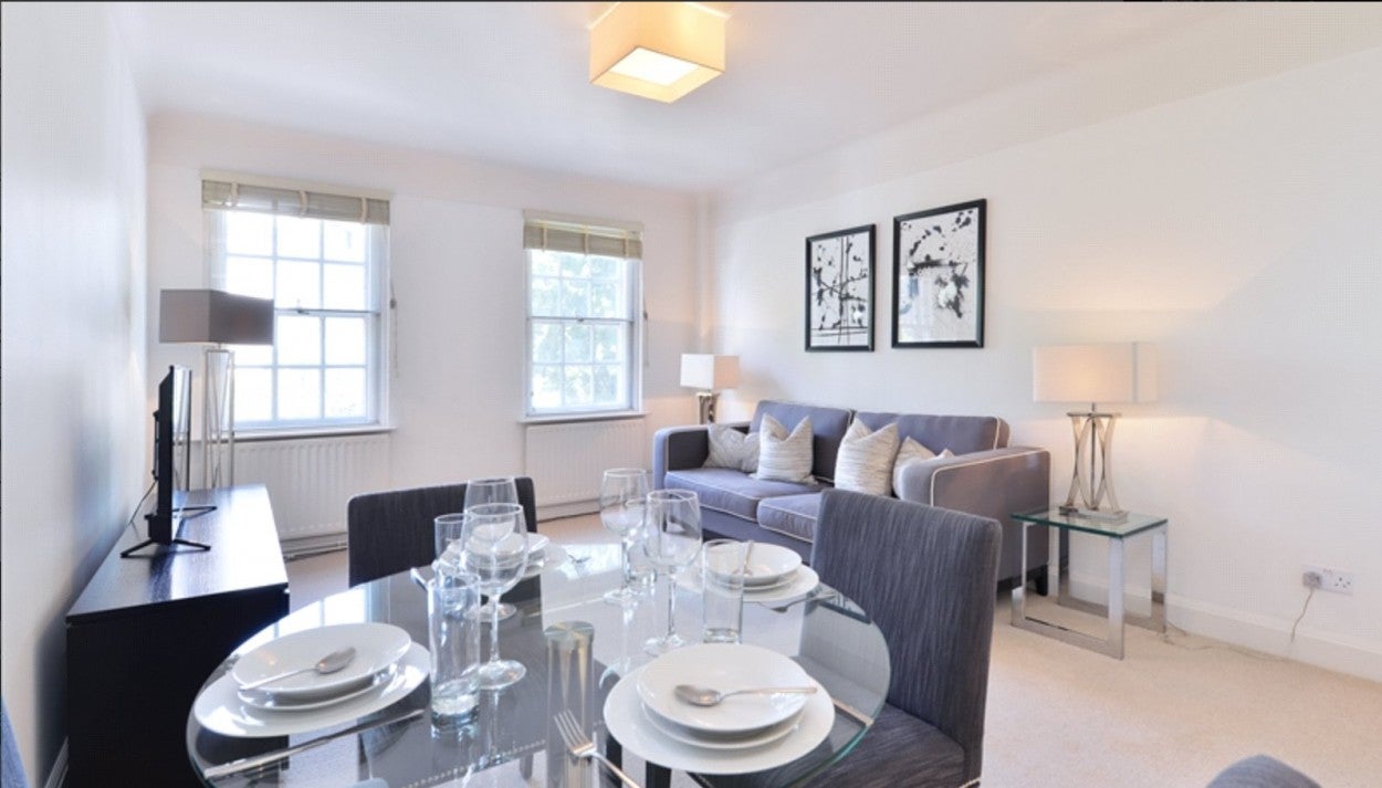 Flat Fulham Road in Greater London