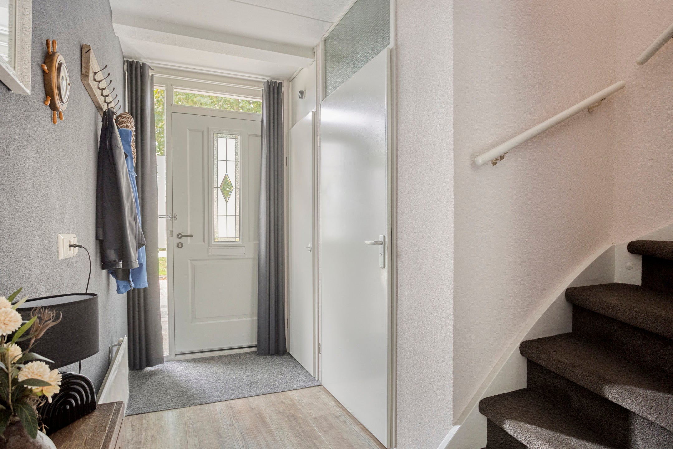 Tussenwoning te koop: Ravelplein 33, Gouda