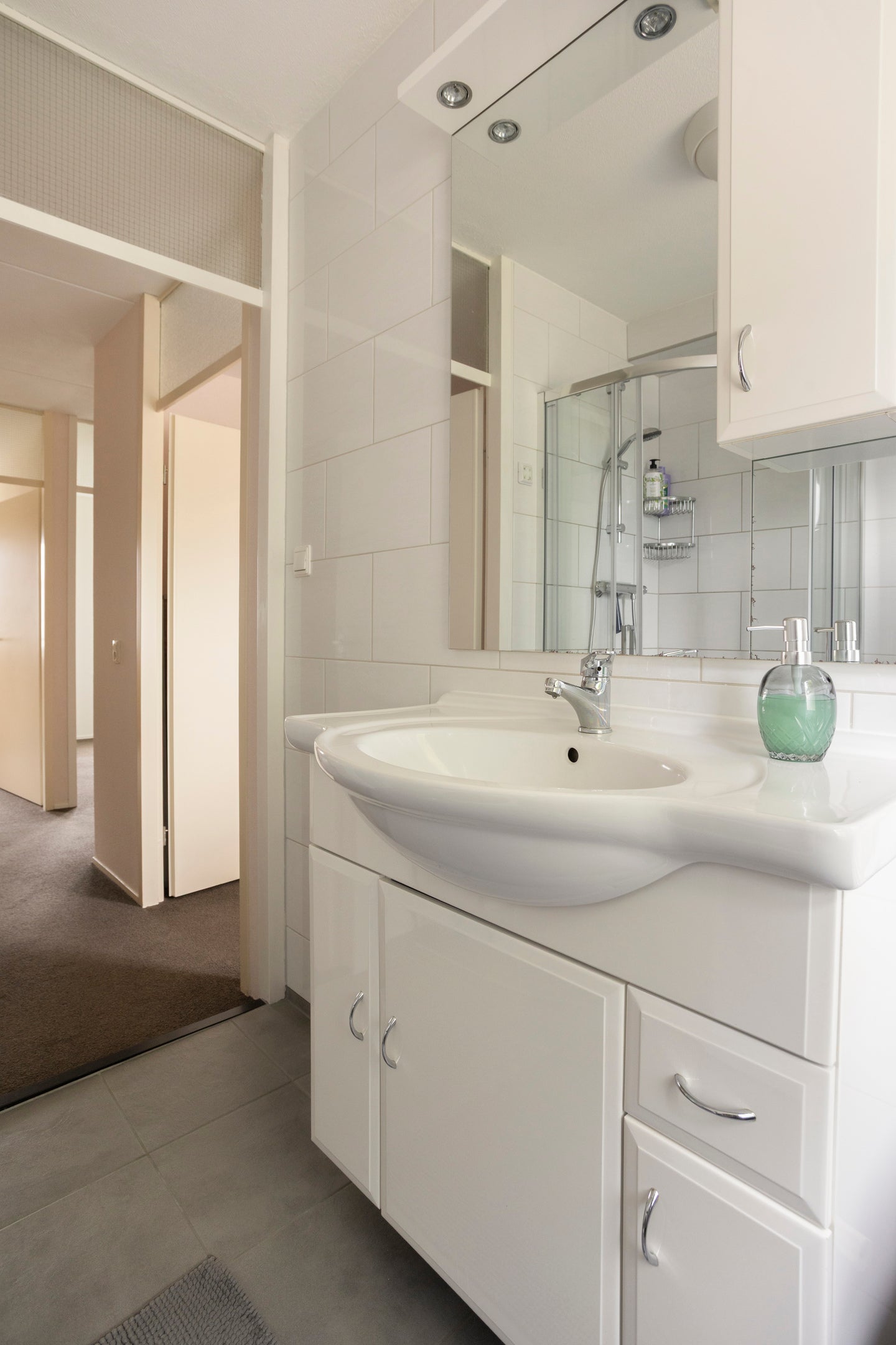 Tussenwoning te koop: Ravelplein 33, Gouda