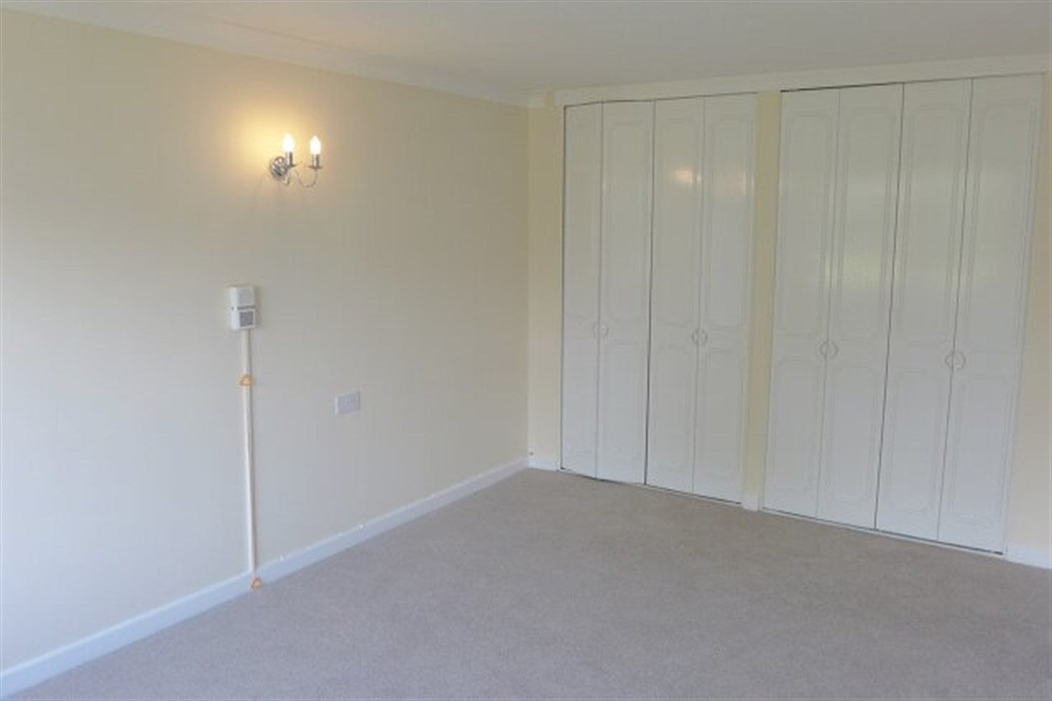 Flat Nutley Crescent in Worthing