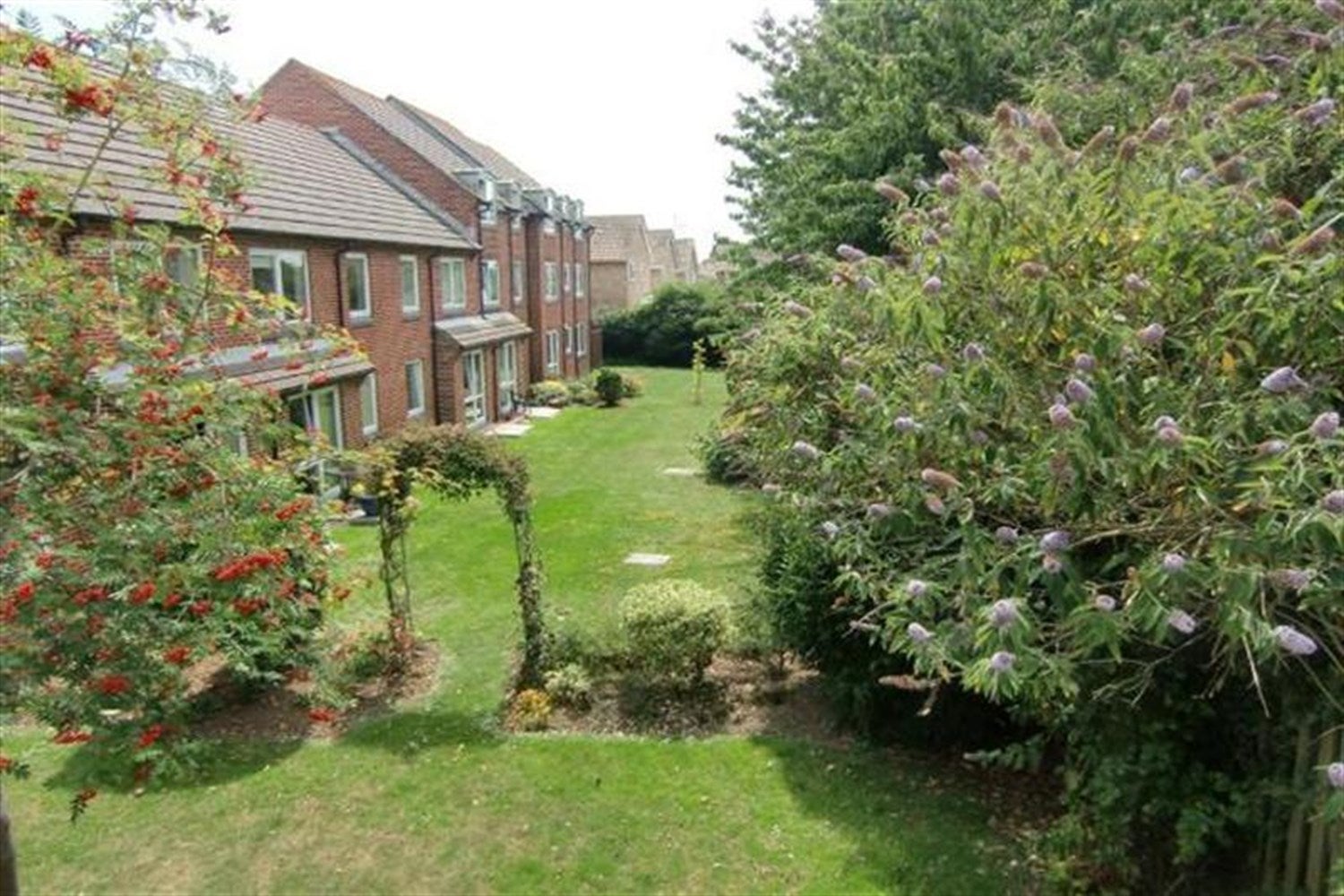 Flat Nutley Crescent in Worthing