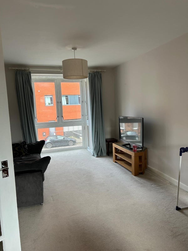 Room Logie Green Road in City of Edinburgh