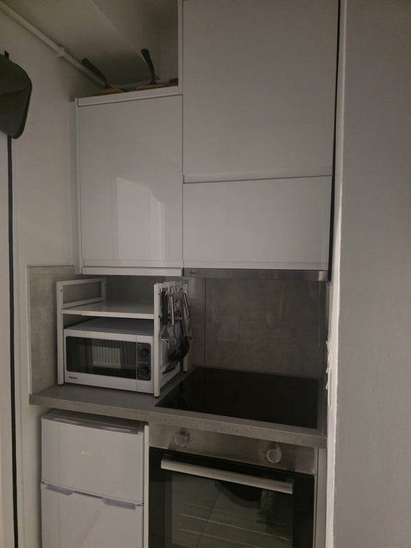 Room Horn Lane in Greater London