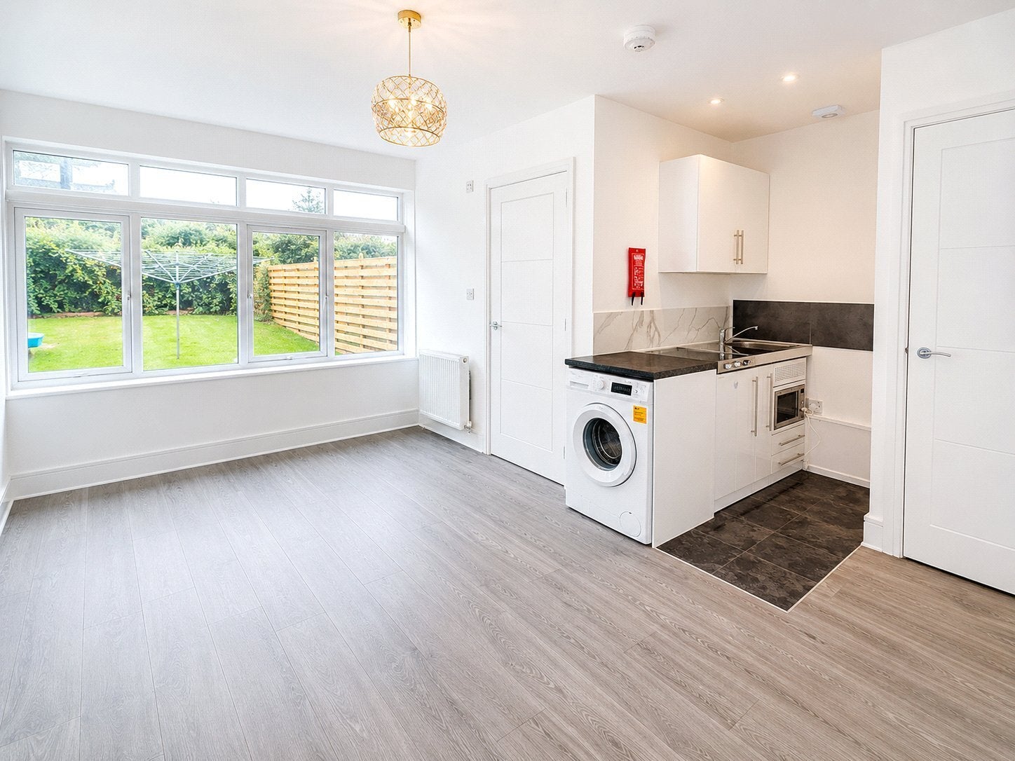 Flat Elizabeth Way in Harlow