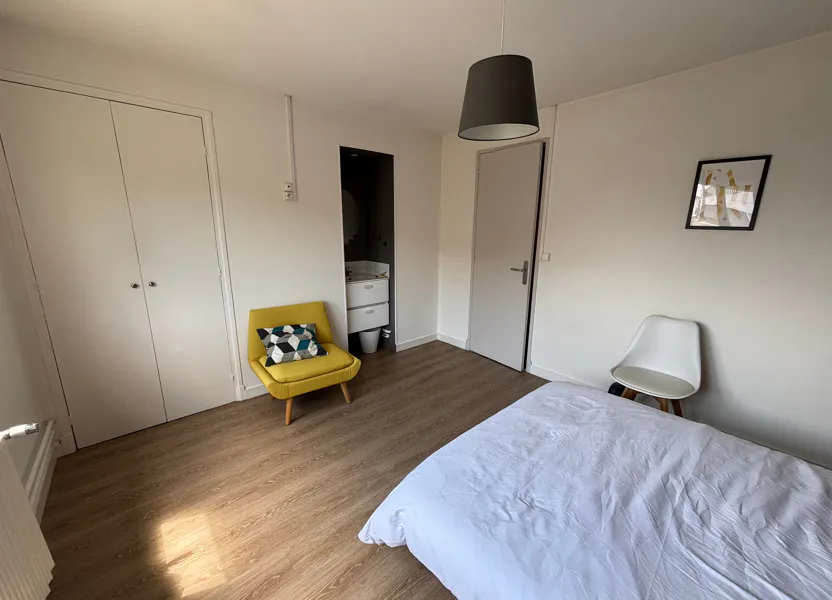 Chambre Rue d'Hérouville à Caen