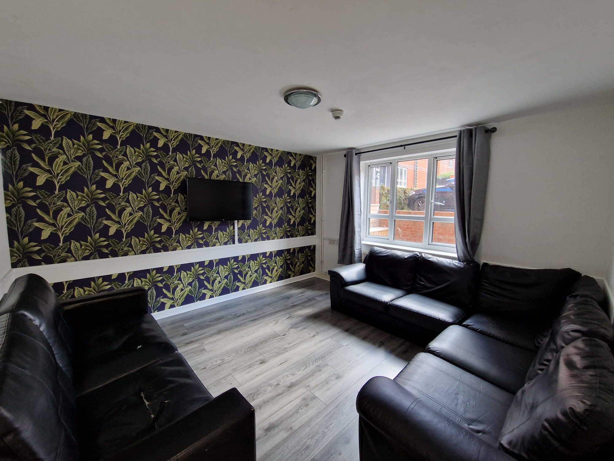 Room Russell Street in Nottingham