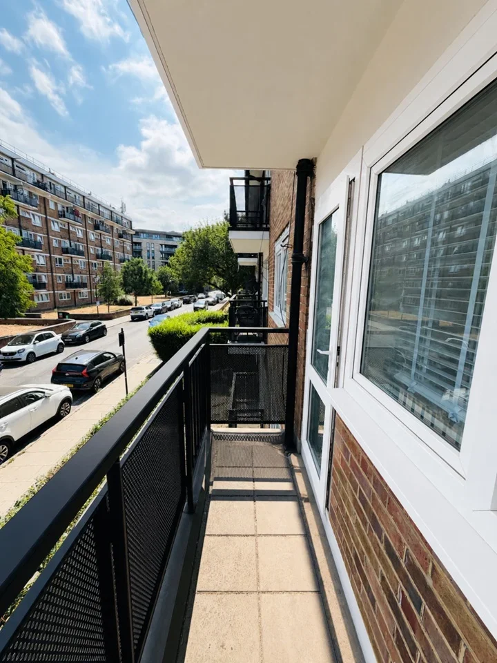 Flat The Grange in Greater London