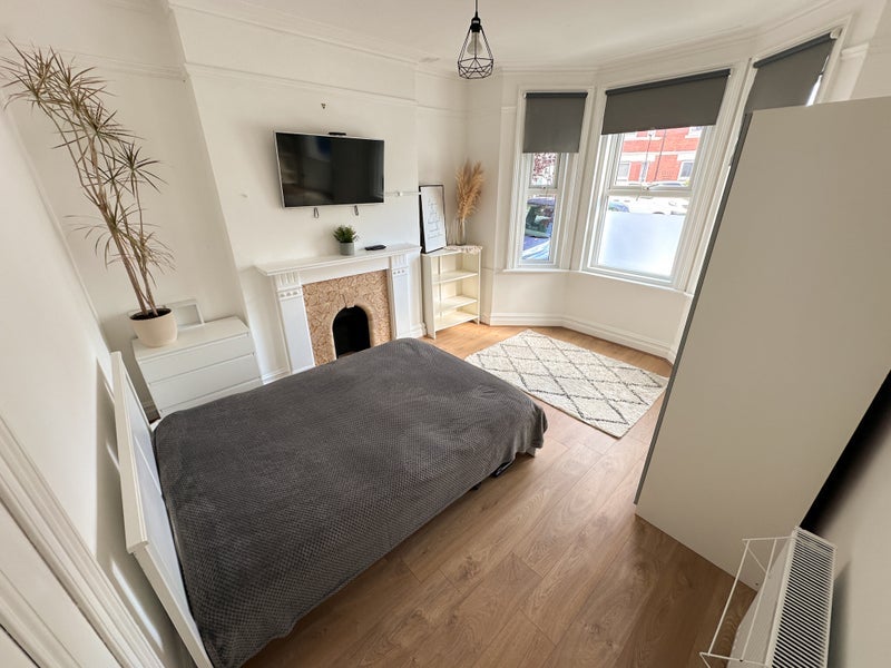 Room Alma Road in Bournemouth