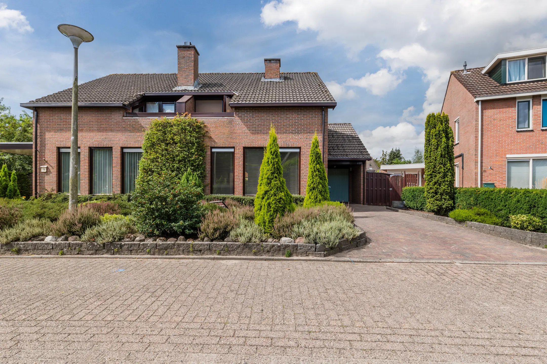 Huis Buitenes 77 in Assen