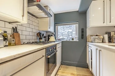 Flat Bolney Street in Greater London