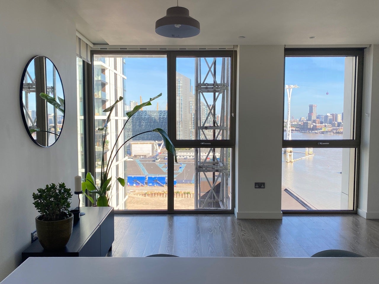 Flat Pilot Walk in Greater London