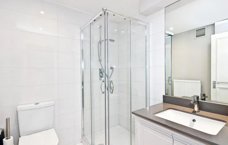 Flat Ovington Square in Greater London