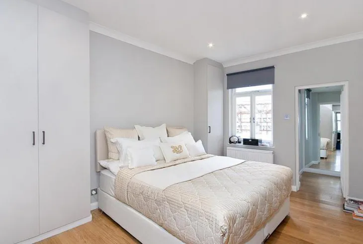 Flat Ovington Square in Greater London
