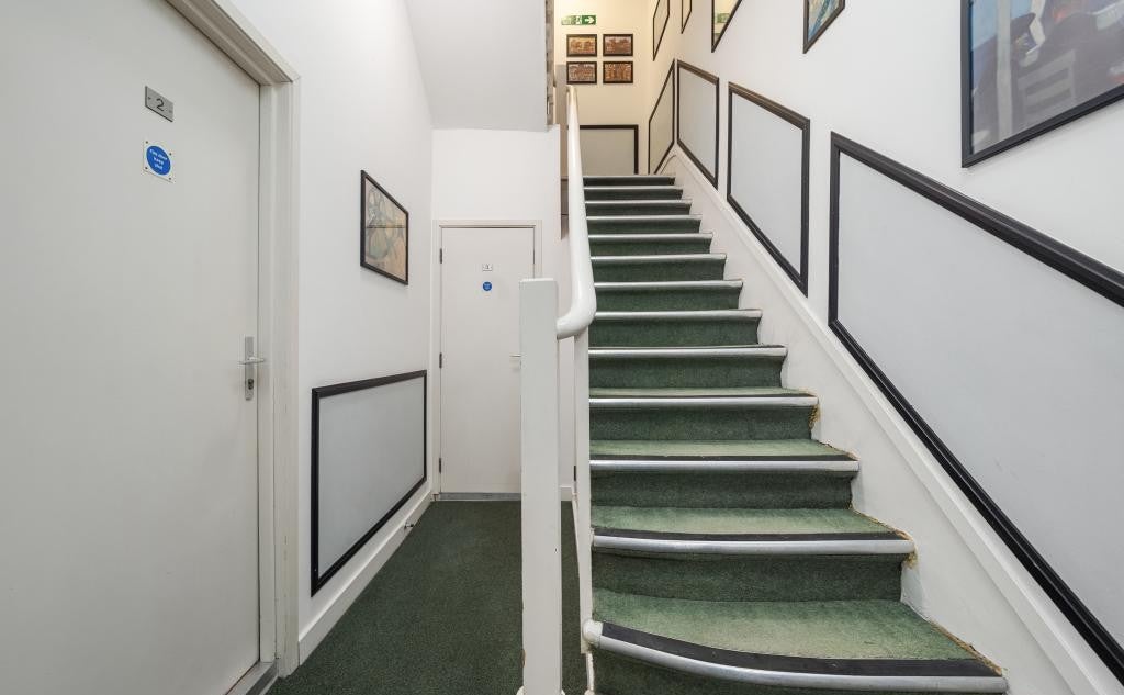 Room Fairholme Road in Greater London