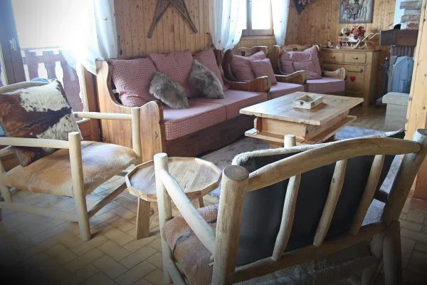 Maison Route du Mont Chalon à Thollon-les-Mémises