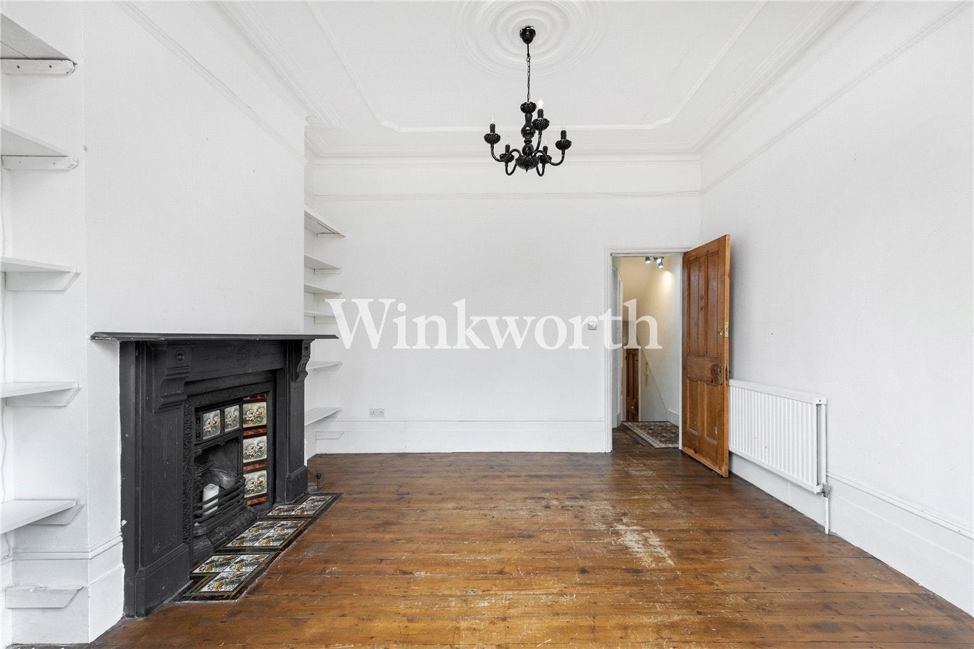 Flat Wightman Road in Greater London