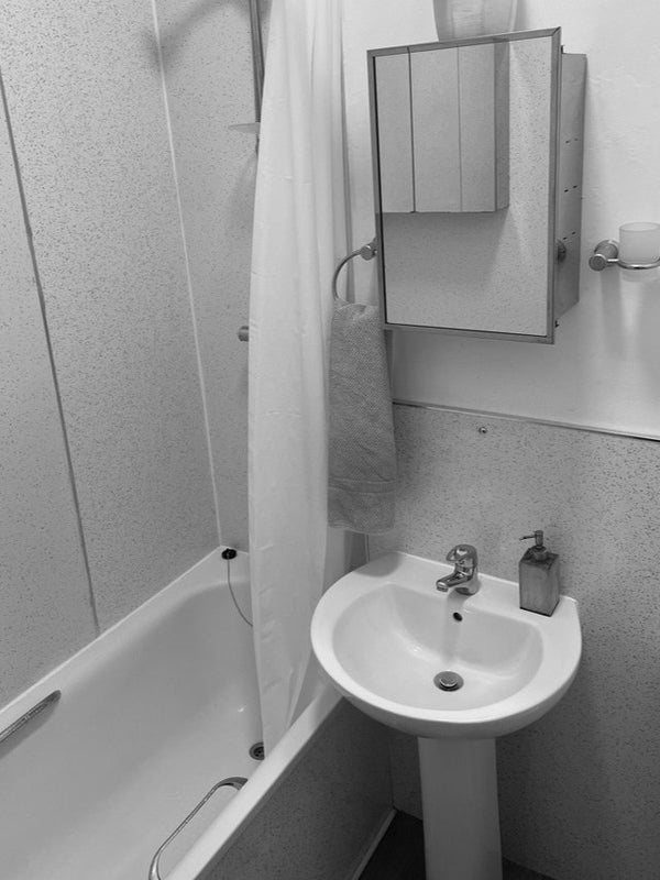Room Rathlin Street in Glasgow