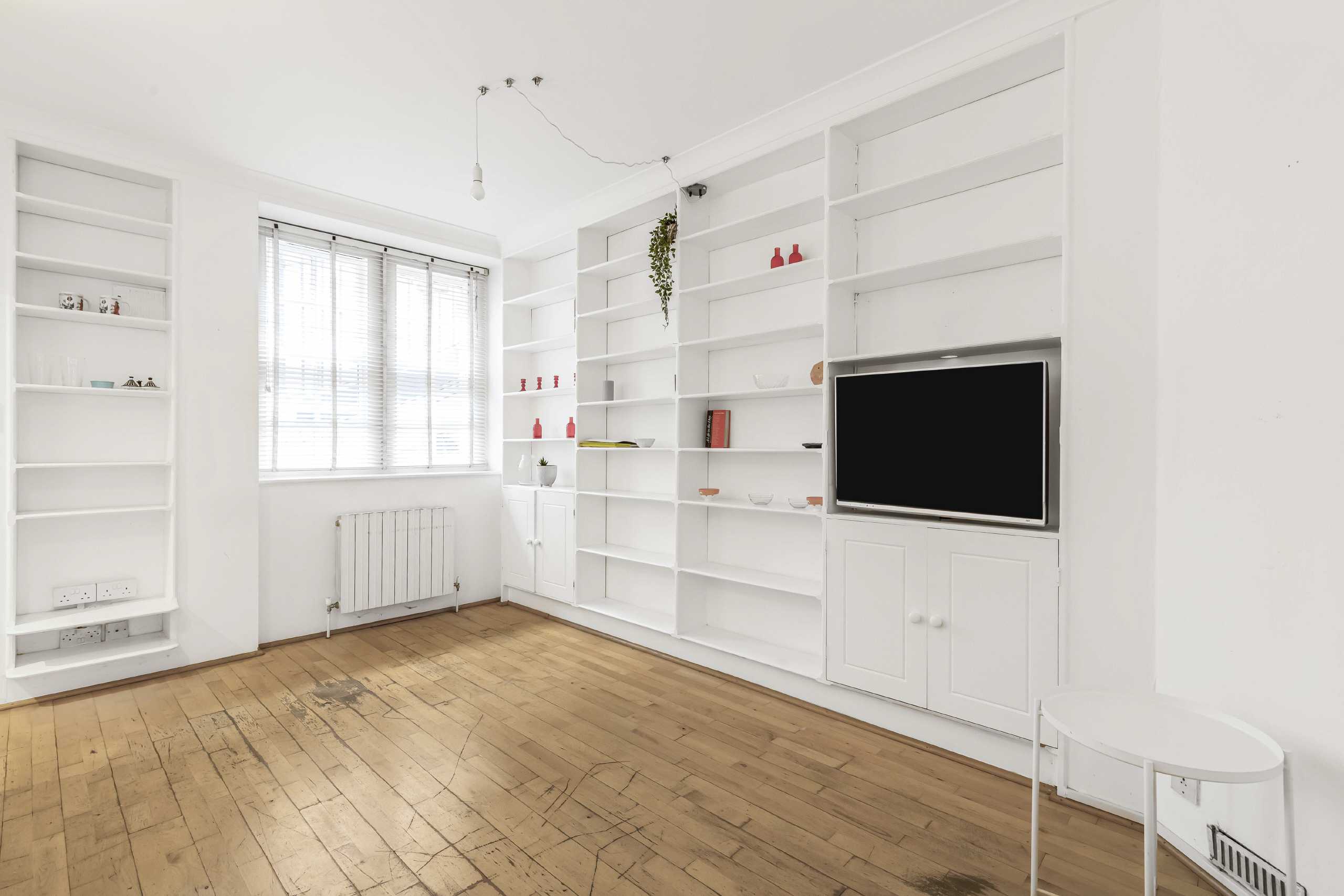 Flat Tavistock Place in Greater London