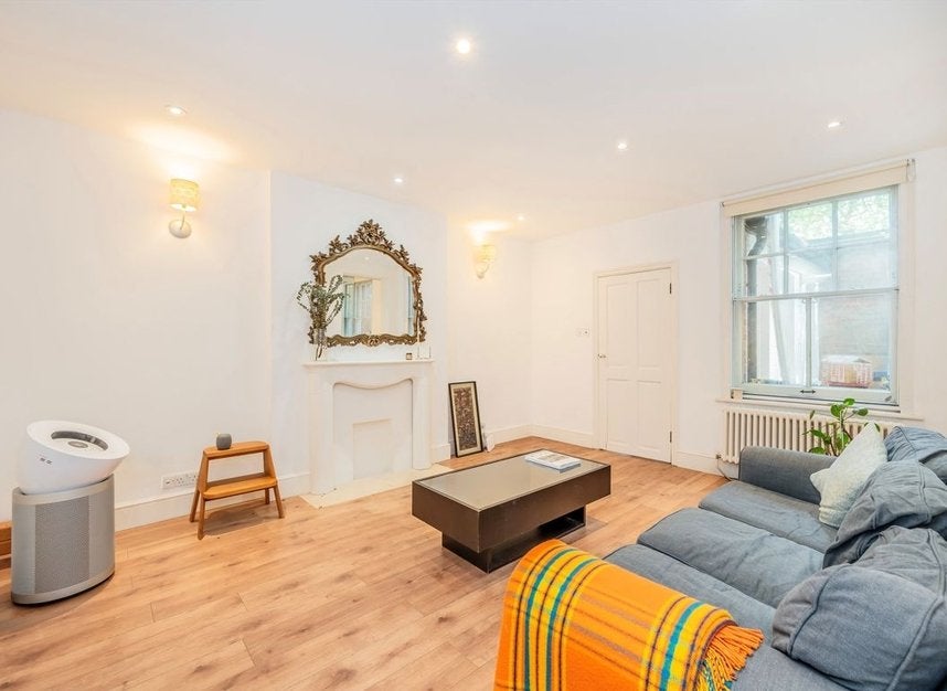 Flat Maida Vale in City of Westminster