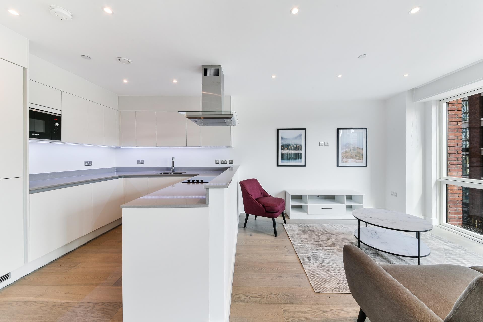 Flat Arniston Way in Greater London