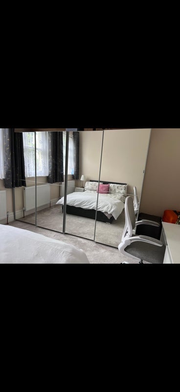Room Leigham Court Road in Greater London