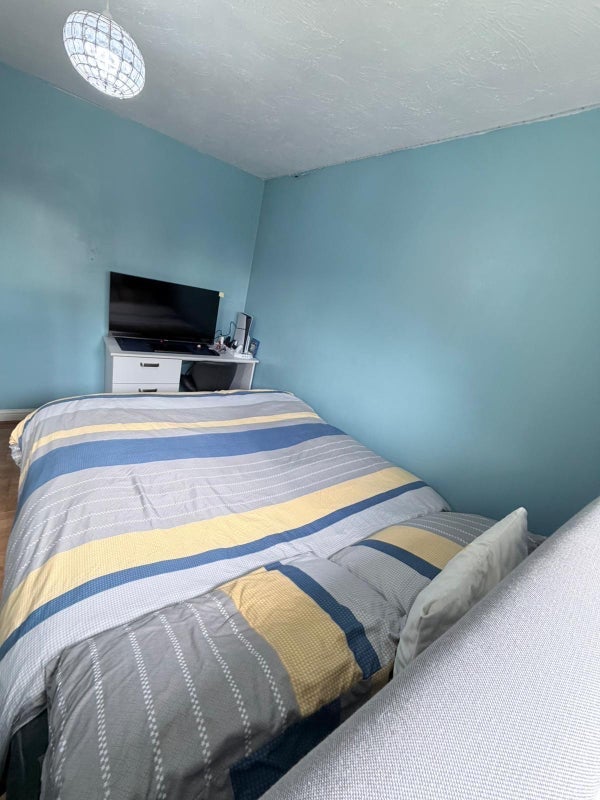 Room Keaton Close in Salford