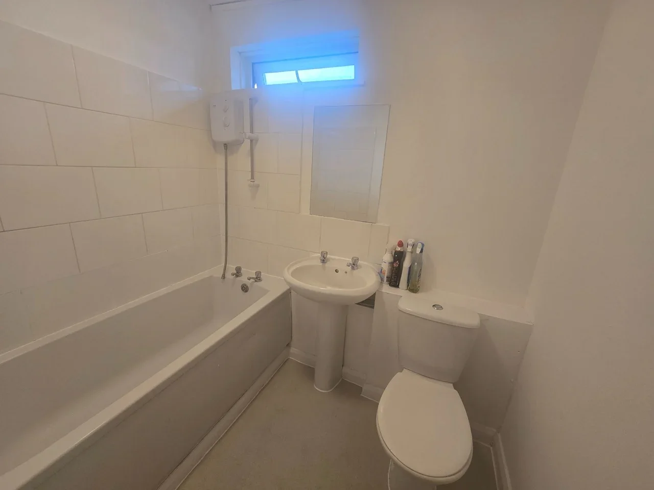 Flat Upper Sheridan Road in Greater London