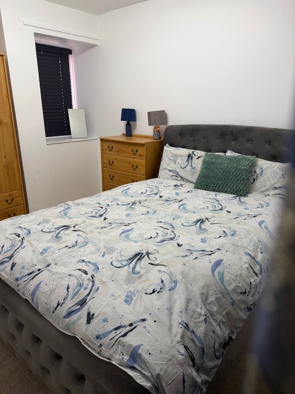 Room Westray Crescent in Salford
