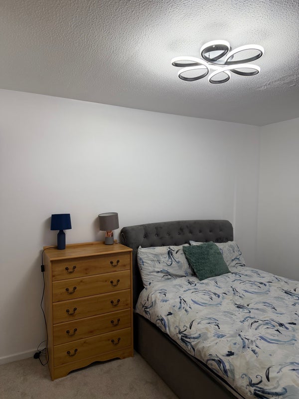 Room Westray Crescent in Salford