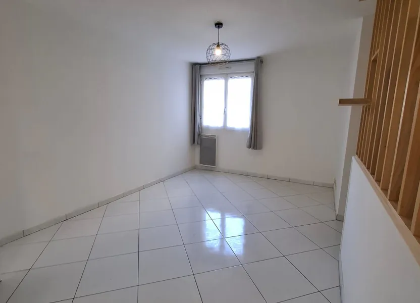 Flat Rue du Lion in La Ferté-sous-Jouarre