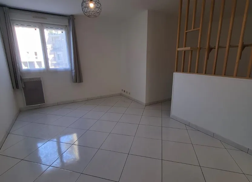 Flat Rue du Lion in La Ferté-sous-Jouarre