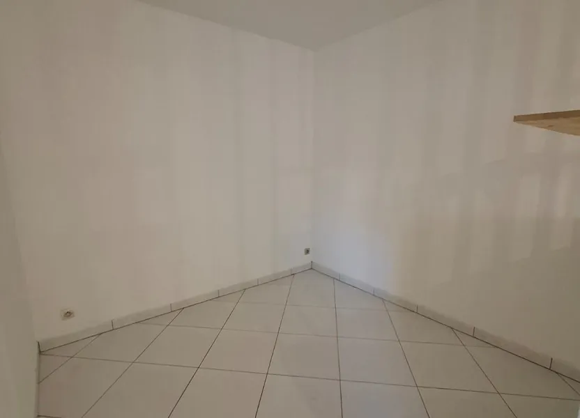 Flat Rue du Lion in La Ferté-sous-Jouarre