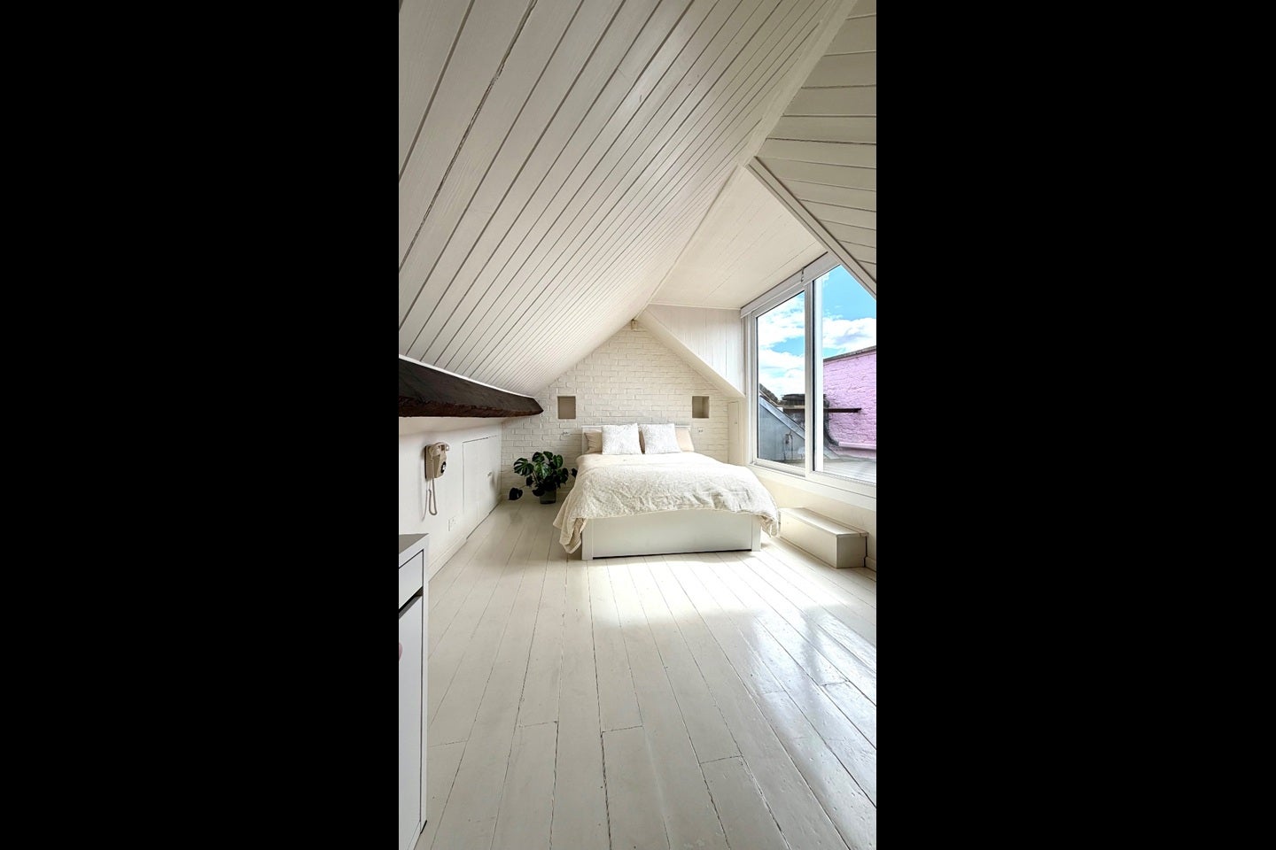 Room Stanmer Street in Greater London