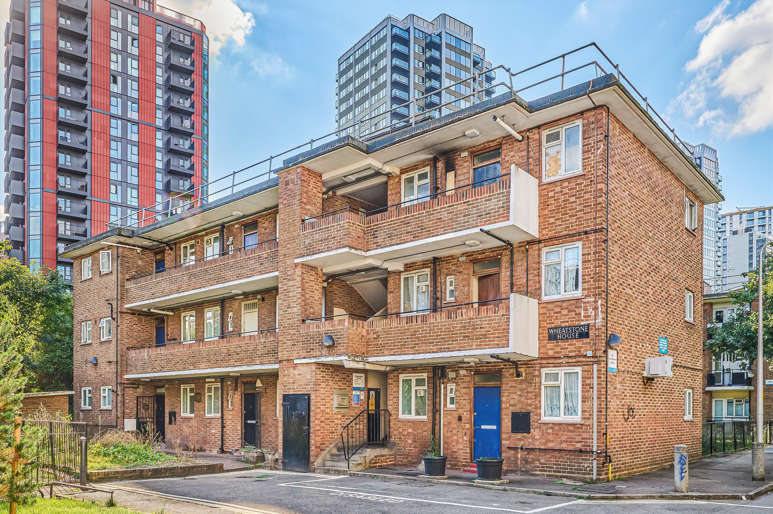 Flat County Street in Greater London