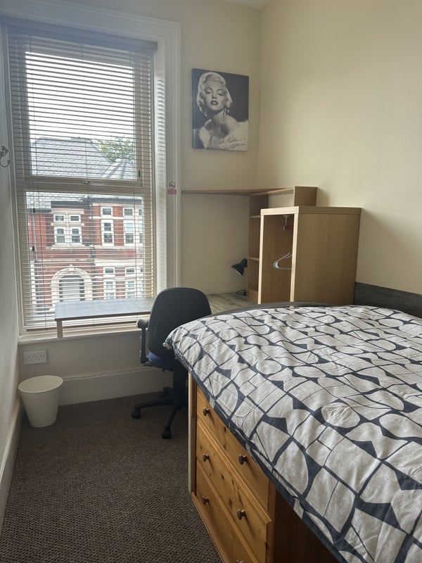 Room Bedford Avenue in South Tyneside