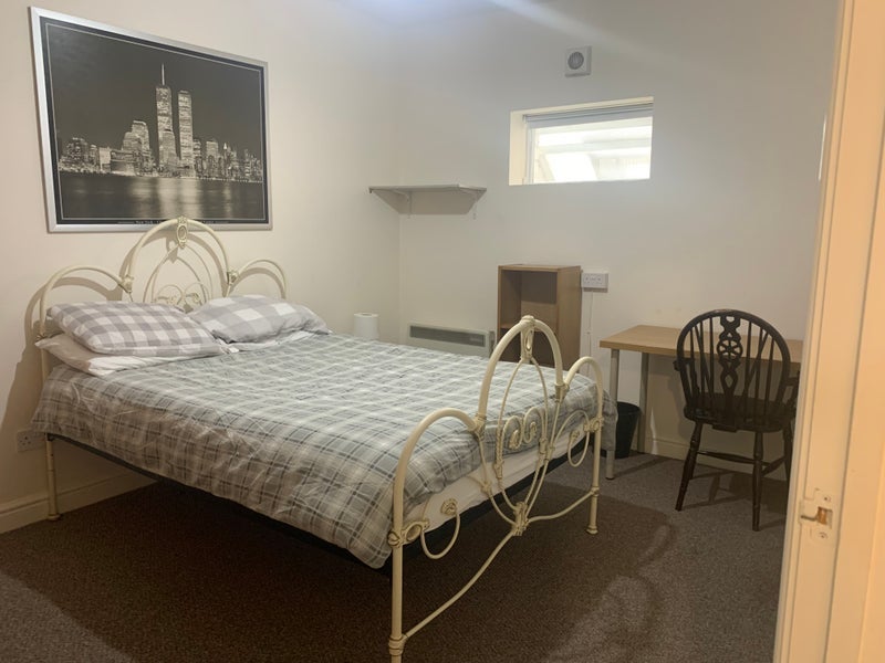Room Bedford Avenue in South Tyneside