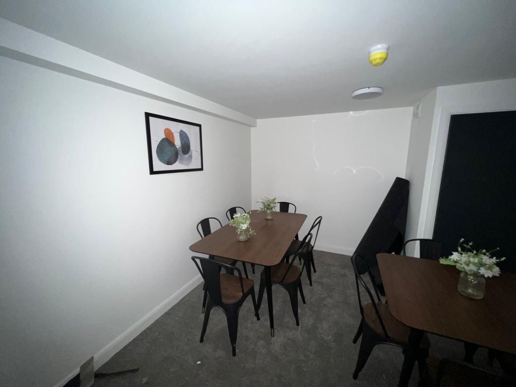Room Dawson Square in Burnley