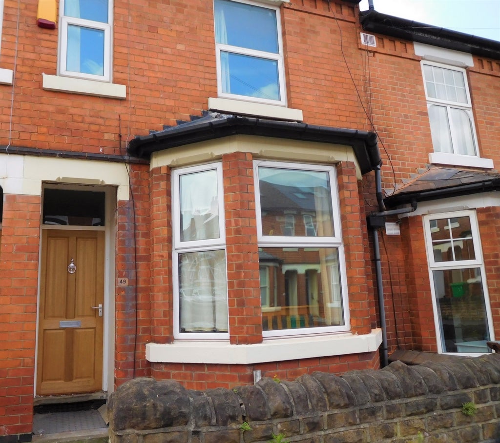 Room Kimbolton Avenue in Nottingham