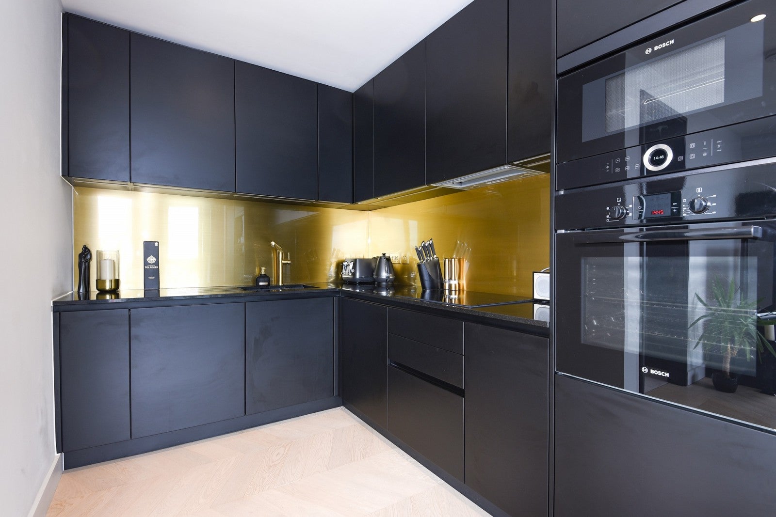 Flat Blackheath Avenue in Greater London