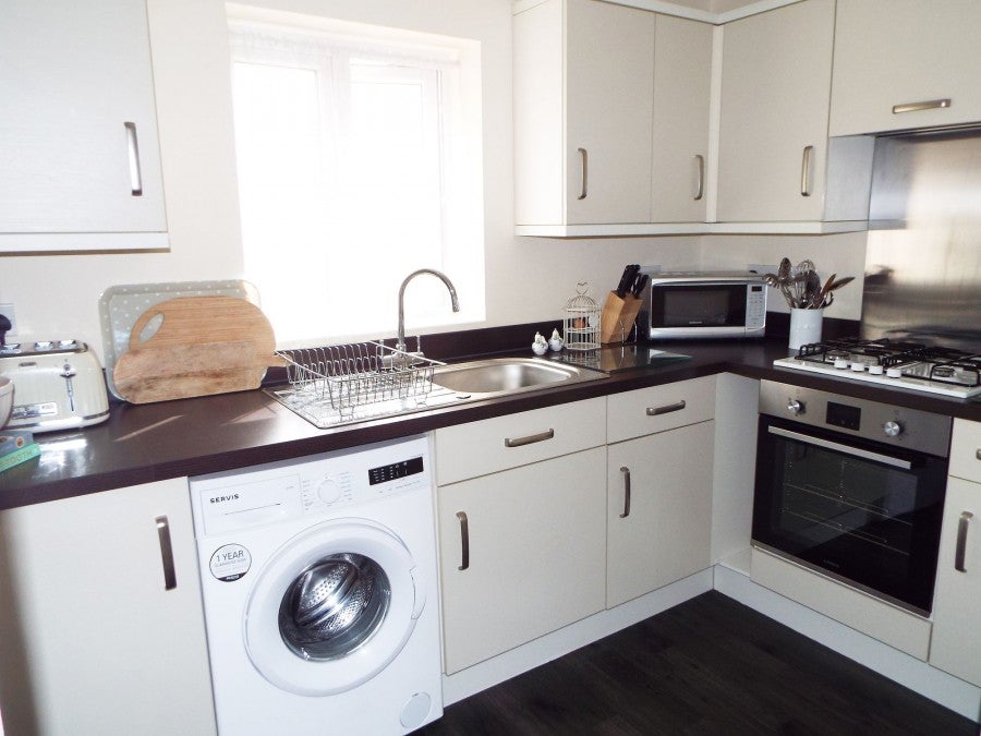 Flat Sharpham Road in Glastonbury
