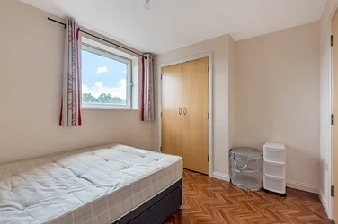 Flat Great Dover Street in Greater London