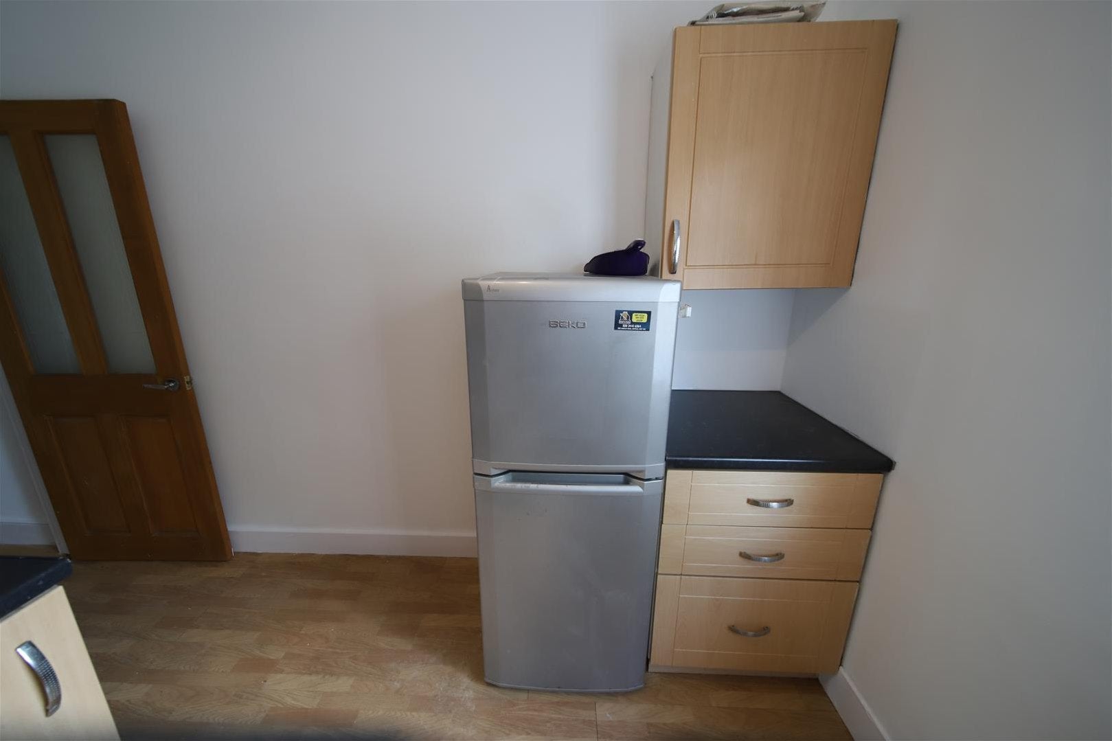 Flat Lincoln Road in Greater London