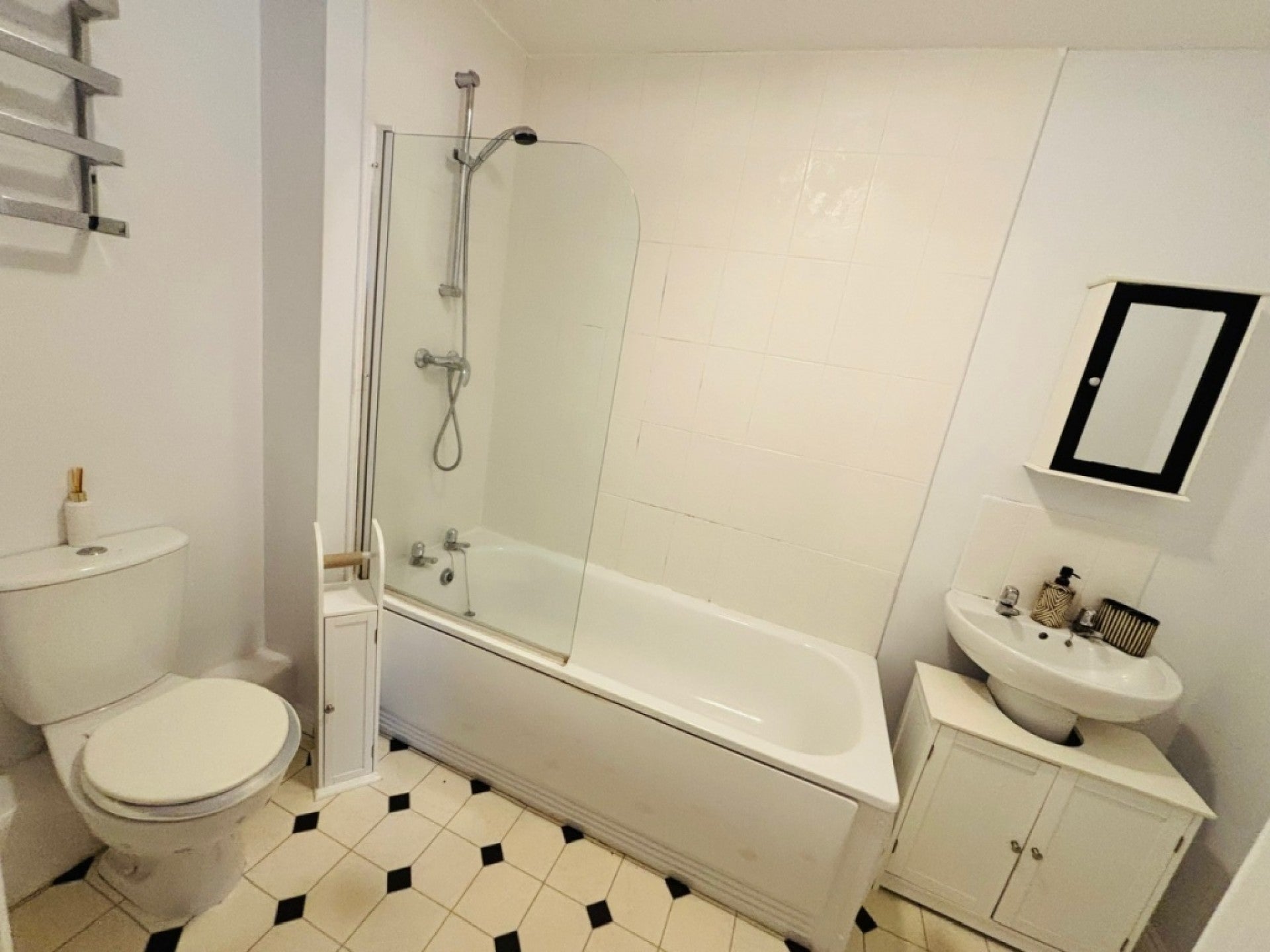 Flat Dreswick Court in Murton
