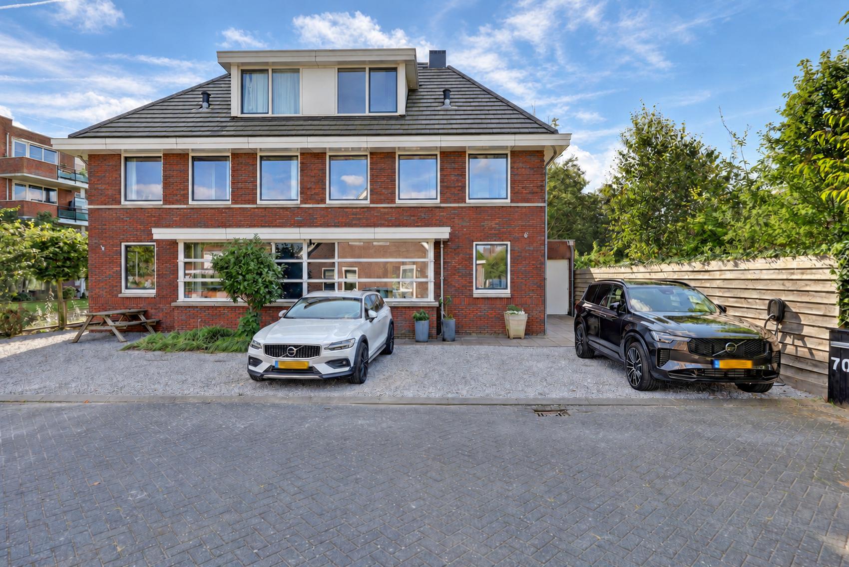 Twee-onder-één-kap te koop: De Horsten 70, Bleiswijk