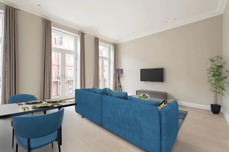 Flat Rosary Gardens in Greater London