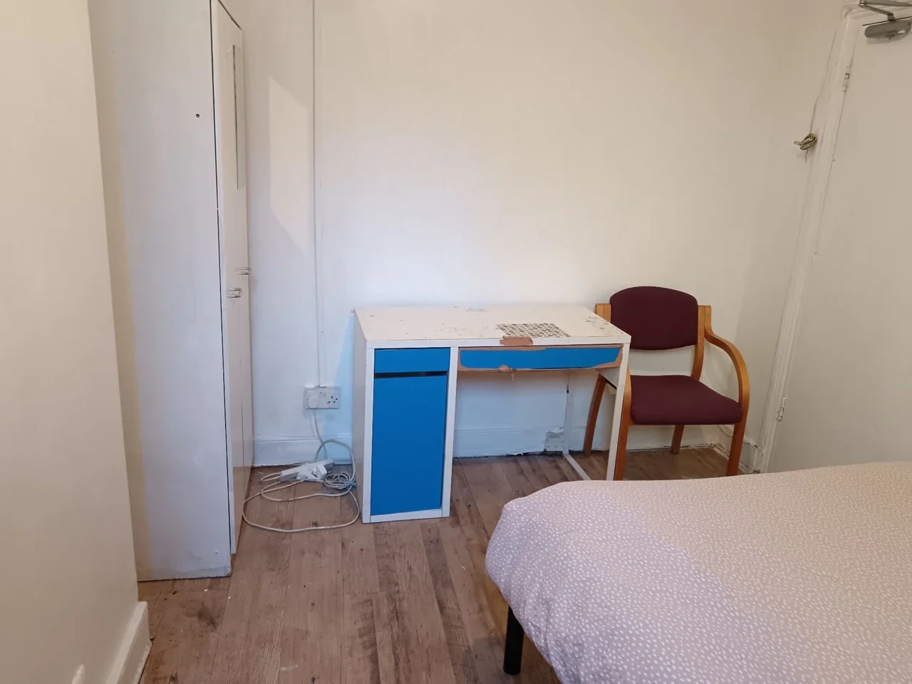 Room Green Street in Greater London