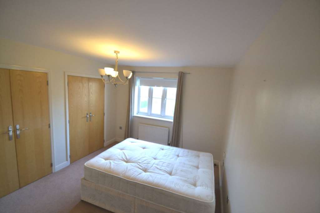House Kingsleigh Close in Greater London
