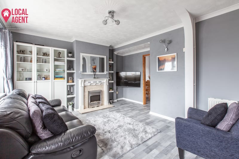 Flat Coller Crescent in Dartford