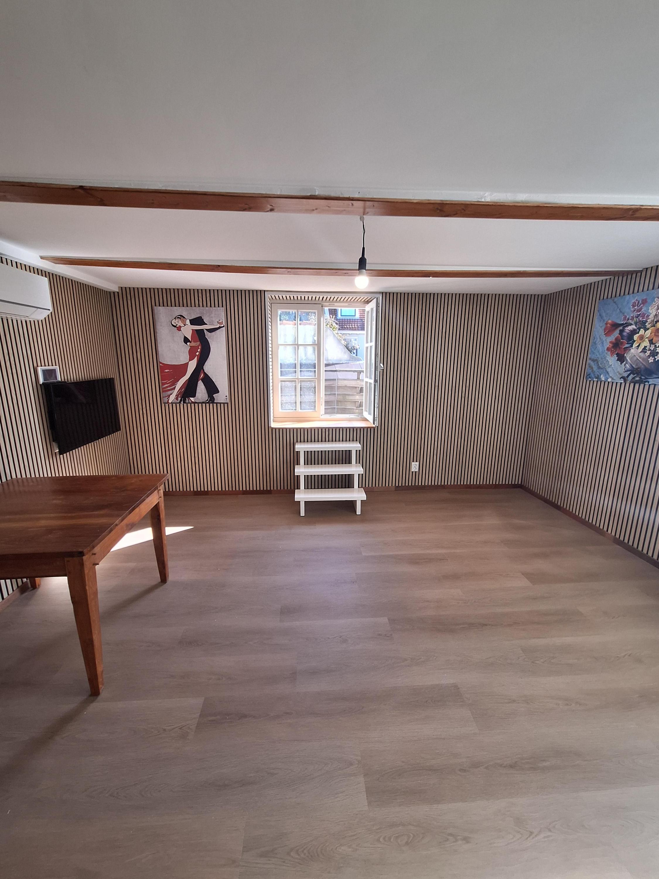 Studio te huur: Burgwal 25C, Delft