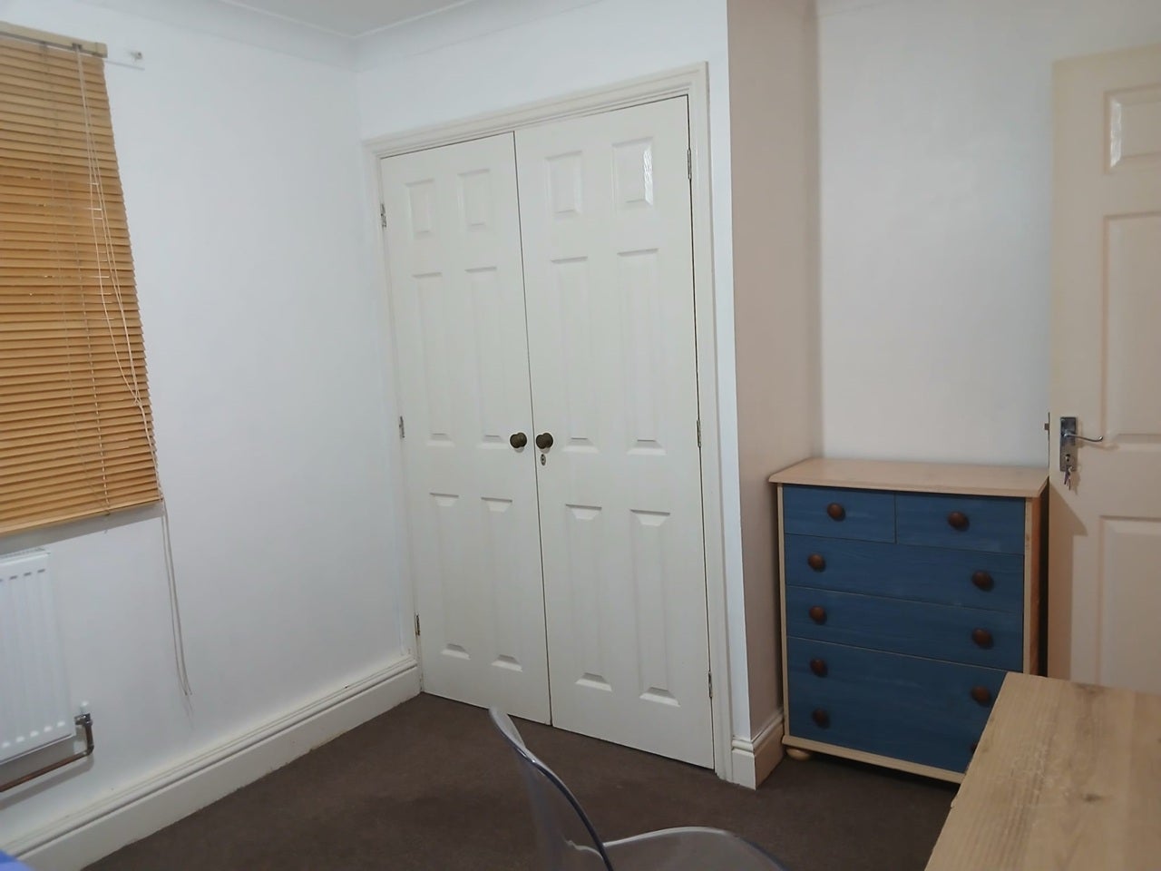 Room Reservoir Close in Greater London